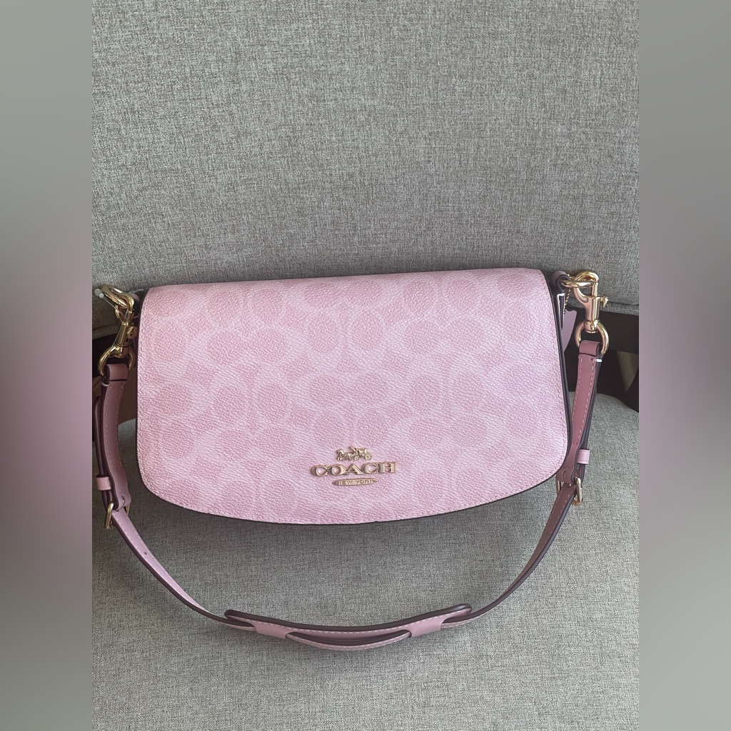 Nwtcoach Andrea Shoulder Bag In Signaturecv973powder Pink 2025 Collection